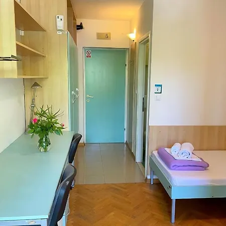 Auberge de jeunesse Spinut *