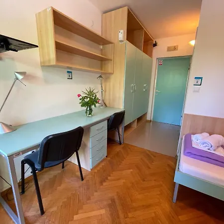 Auberge de jeunesse Spinut *