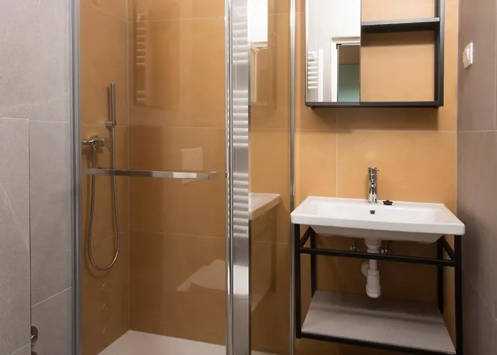 Spinut אכסניה *