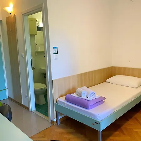 Spinut אכסניה ספליט